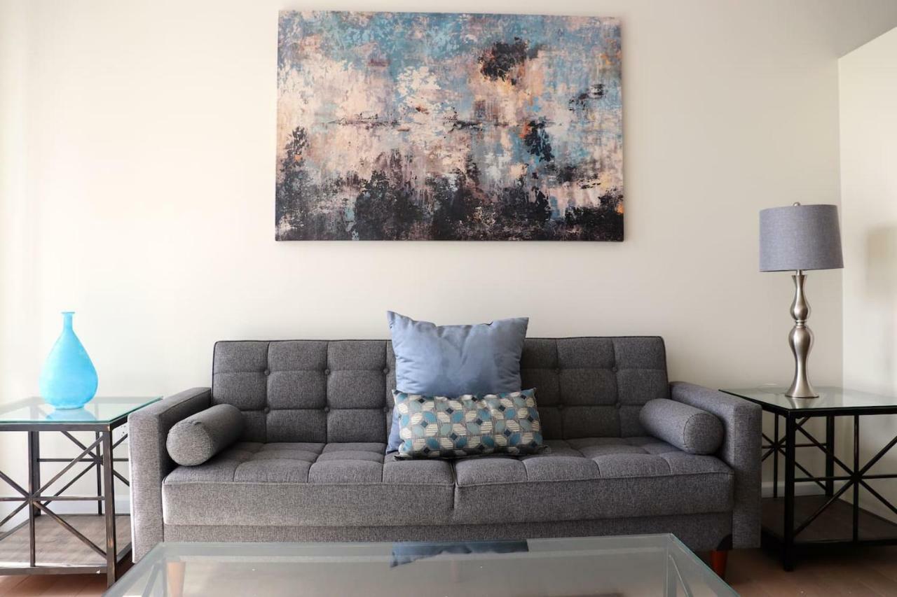 River Oaks Luxury Apartment ヒューストン エクステリア 写真